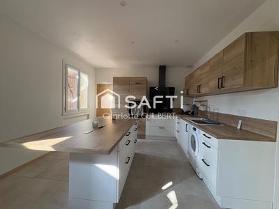 Maison - 97 m² - 4 pièces