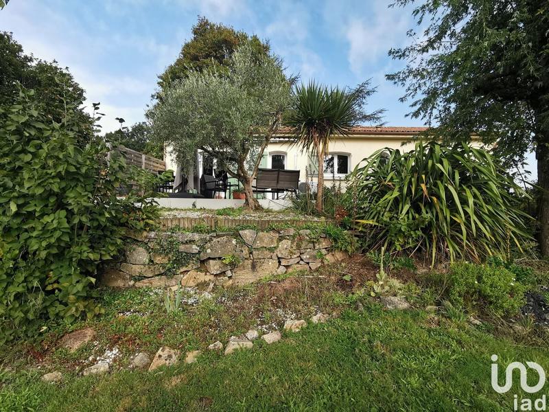 Maison - 138 m² - 6 pièces