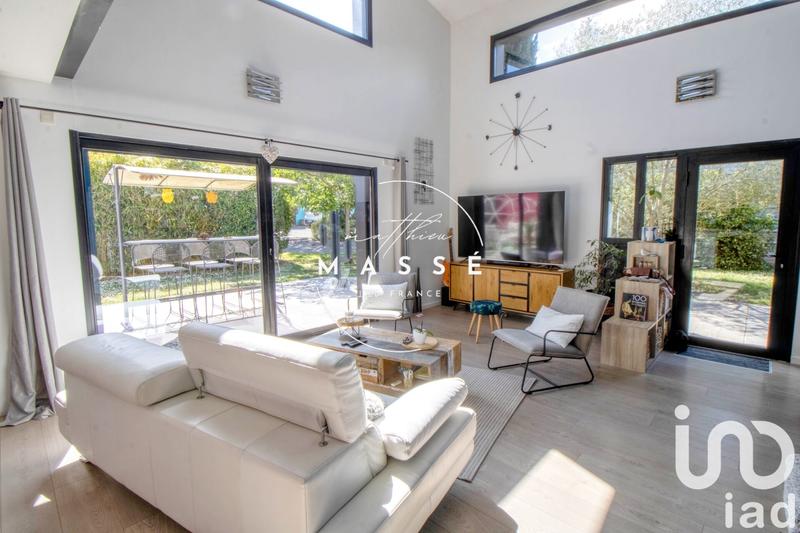 Maison de maîtres - 180 m² - 6 pièces