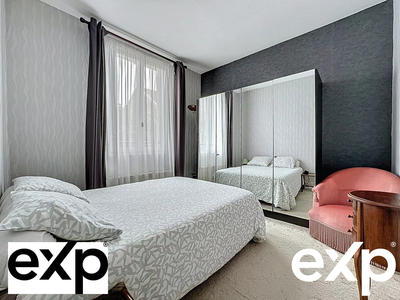 Maison - 170 m² - 8 pièces