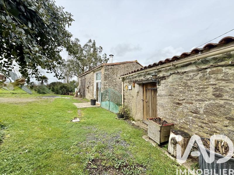Maison de village - 89 m² - 4 pièces