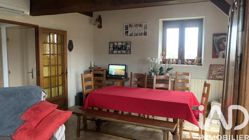 Maison - 104 m² - 4 pièces