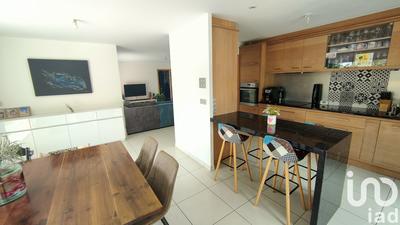 Maison - 164 m² - 8 pièces