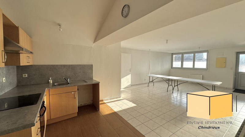 Appartement - 94 m² - 3 pièces