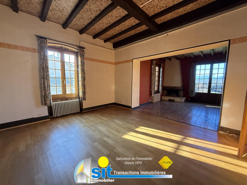 Maison - 186 m² - 7 pièces