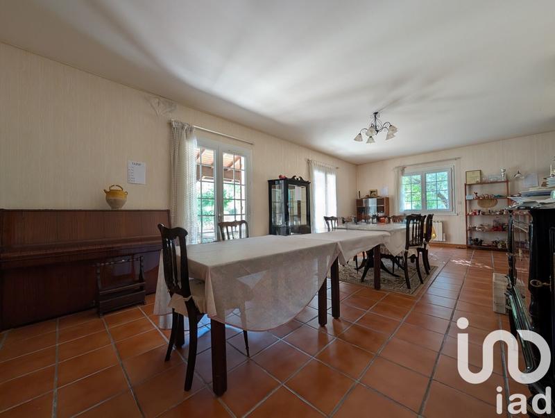 Maison - 180 m² - 6 pièces