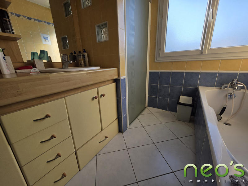 Maison - 138 m² - 7 pièces