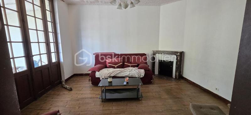 Maison ancienne - 384 m² - 7 pièces