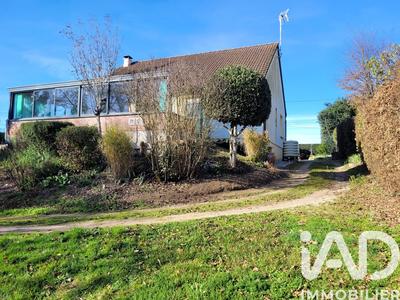 Maison - 176 m² - 7 pièces