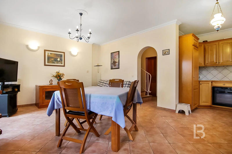 Maison - 116 m² - 6 pièces