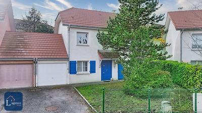 Maison - 103 m² - 5 pièces