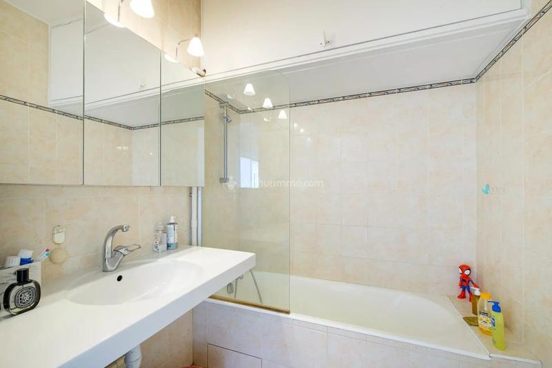 Appartement - 81 m² - 3 pièces