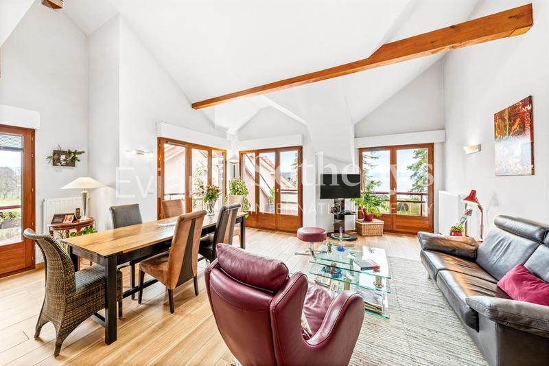 Appartement - 125 m² - 5 pièces