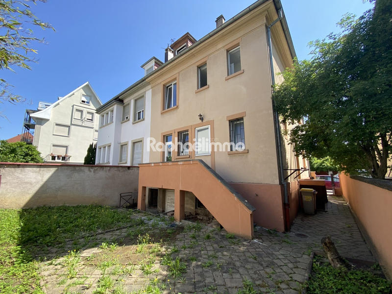 Maison - 137 m² - 5 pièces