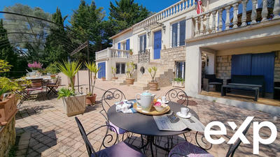 Villa - 378 m² - 11 pièces