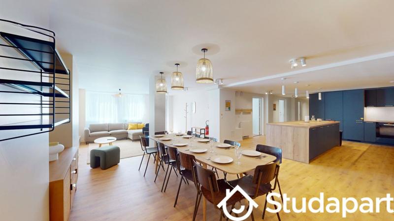 Chambre - 15 m² - 1 pièce