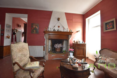 Maison ancienne - 203 m² - 10 pièces