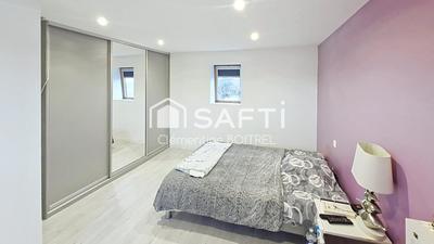 Maison - 100 m² - 5 pièces