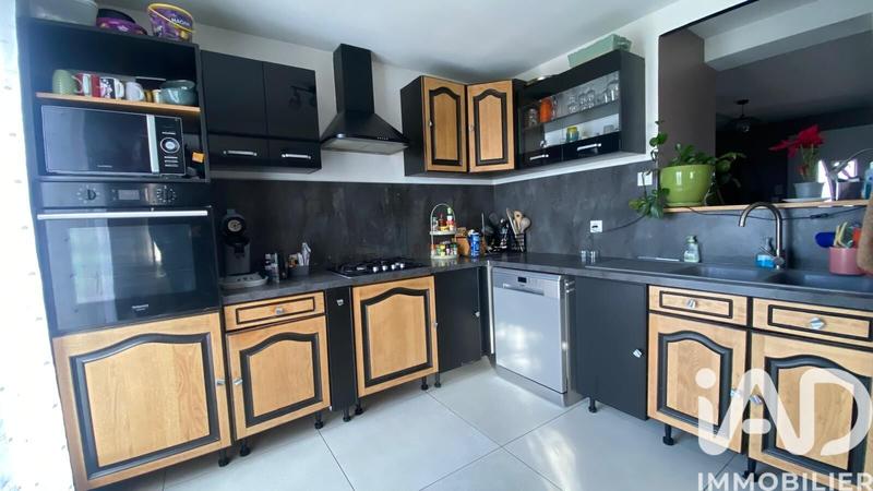 Maison - 97 m² - 4 pièces