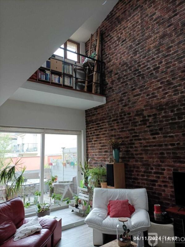 Loft - 376 m² - 7 pièces