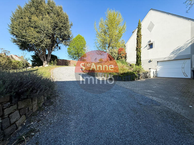 Maison - 160 m² - 6 pièces