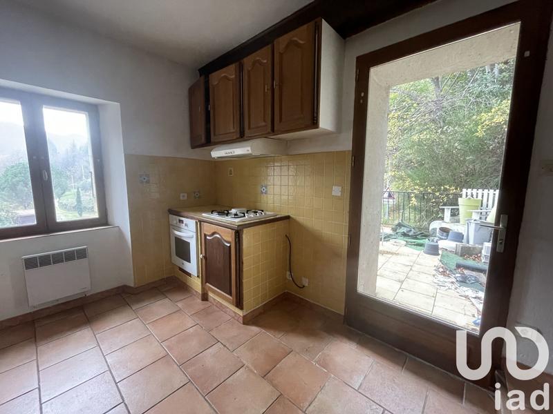 Maison - 76 m² - 5 pièces
