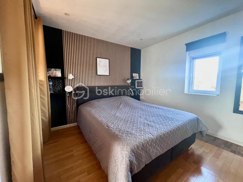 Appartement - 100 m² - 4 pièces