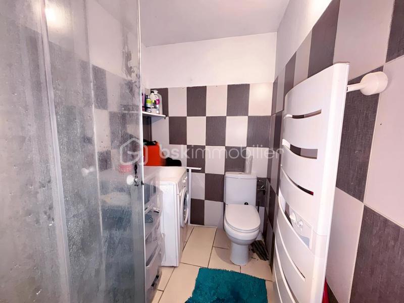 Immeuble - 100 m² - 10 pièces