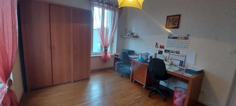 Maison - 210 m² - 7 pièces