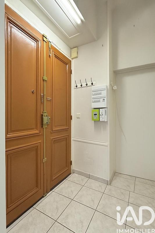 Studio - 25 m² - 1 pièce
