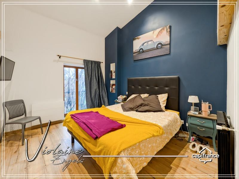 Maison de village - 285 m² - 9 pièces