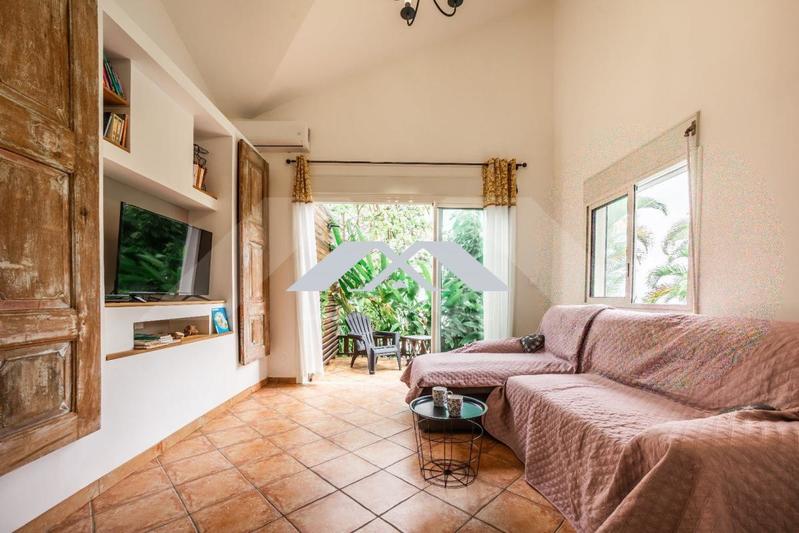 Villa - 211 m² - 7 pièces