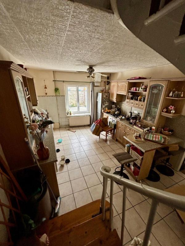 Maison - 180 m² - 7 pièces