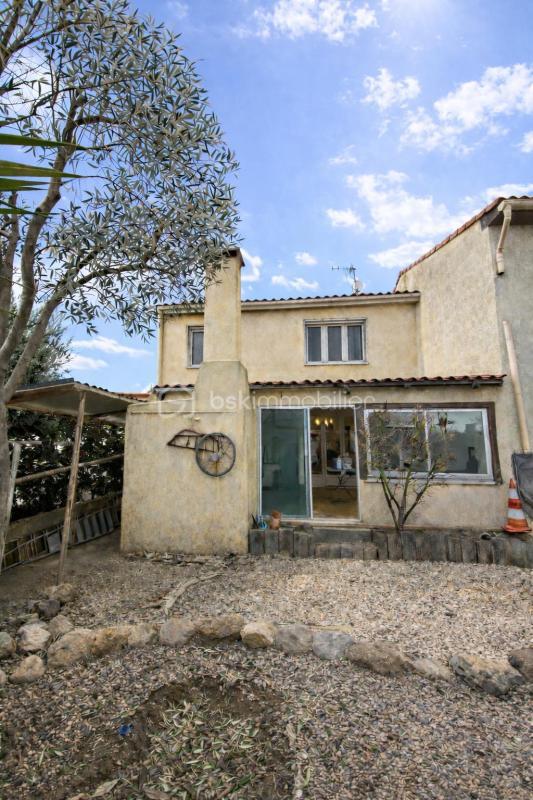 Villa - 107 m² - 6 pièces