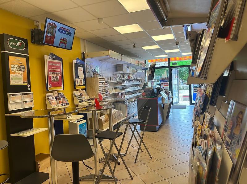 Magasins - 57 m² - 2 pièces