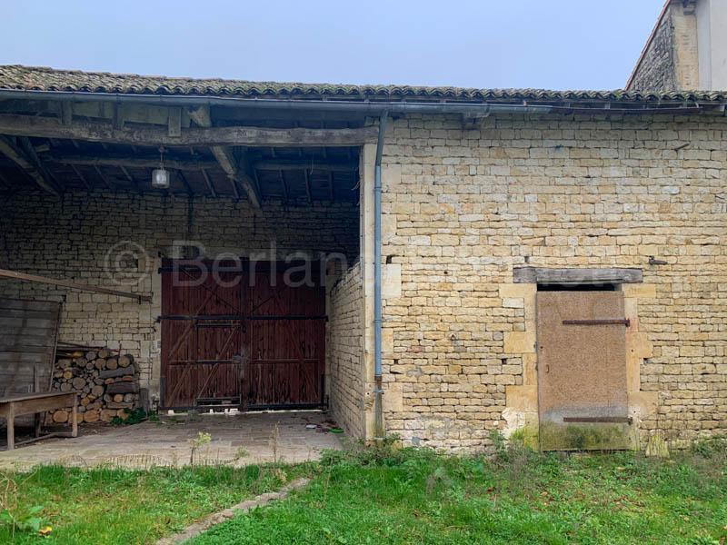 Maison - 200 m² - 9 pièces