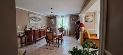 Villa - 173 m² - 8 pièces