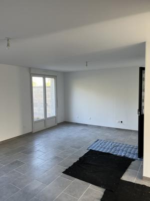 Maison traditionnelle - 99 m² - 5 pièces