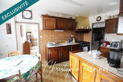 Maison - 175 m² - 7 pièces