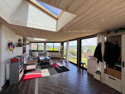 Maison - 167 m² - 6 pièces