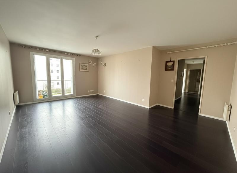 Appartement - 72 m² - 3 pièces