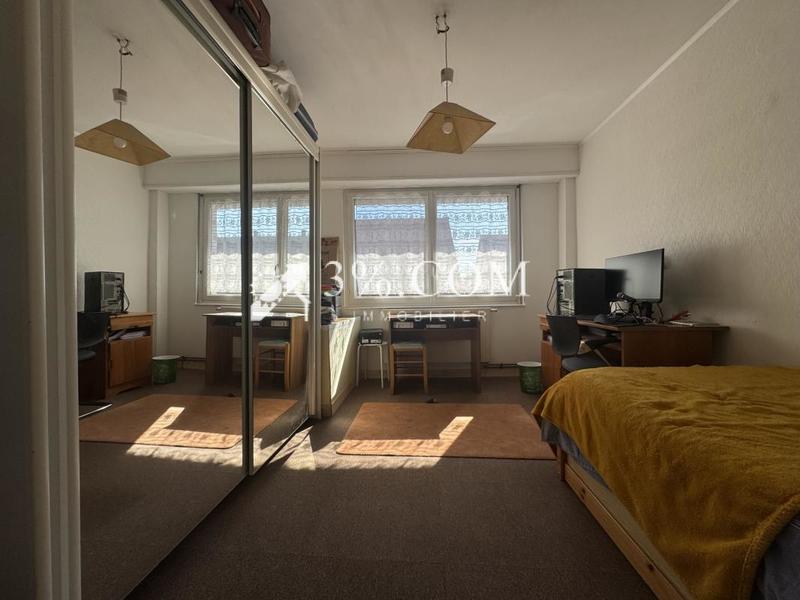 Maison - 111 m² - 5 pièces