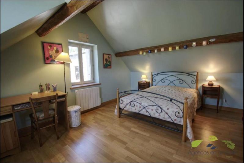 Maison en pierre - 170 m² - 7 pièces