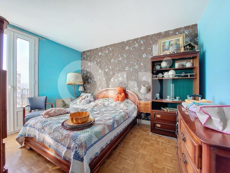 Appartement - 80 m² - 4 pièces