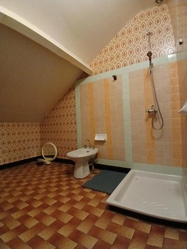 Maison - 159 m² - 8 pièces