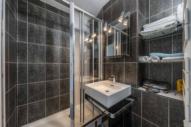 Appartement - 104 m² - 5 pièces