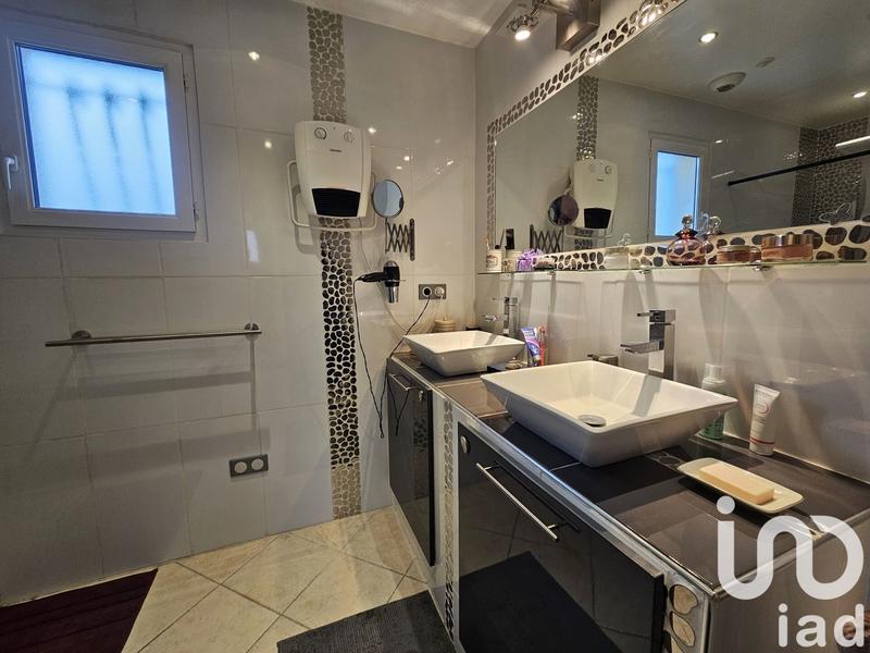 Maison - 167 m² - 7 pièces