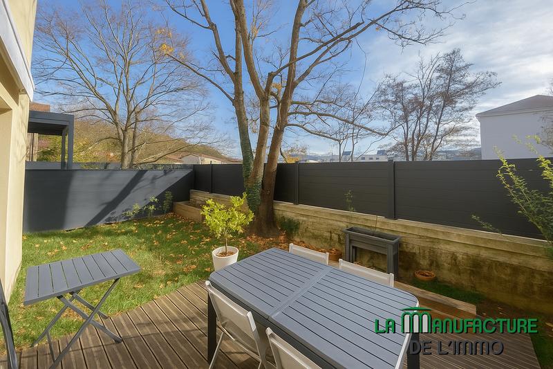 Maison - 91 m² - 4 pièces