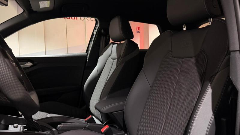 Audi A1 sportback 30 Tfsi 116 ch s tronic 7 s line Plus