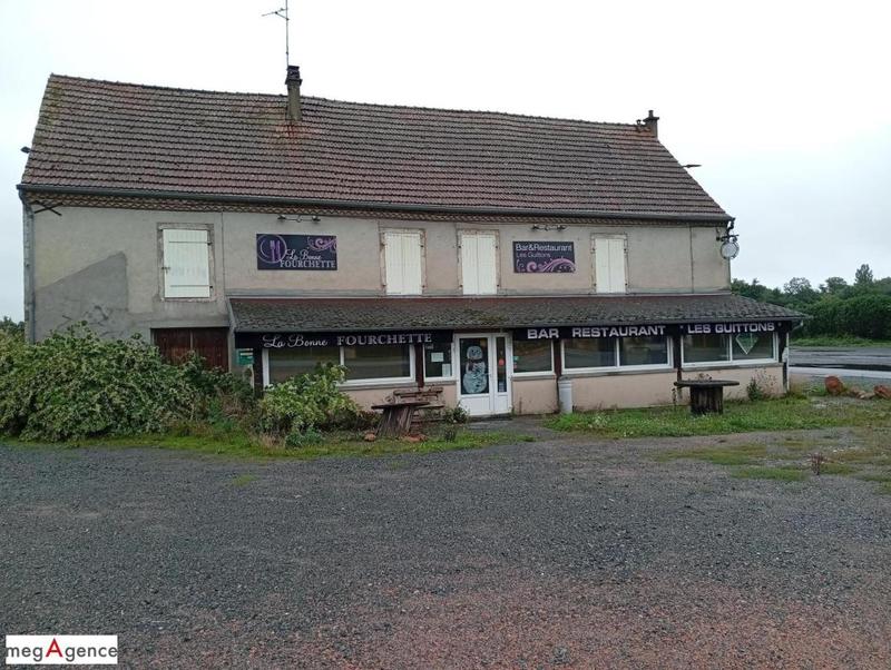 Maison de village - 268 m² - 8 pièces